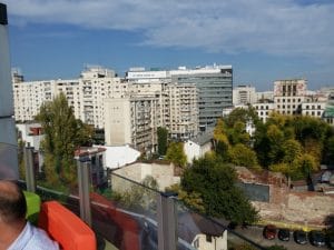 Bucurestiul din Buzesti - Victoriei vazut din restaurantul Upstairs Rooftop