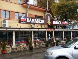 Bulevardul Basarabia la Arena Nationala, cu Damascus Palace si Trattoria Buongiorno