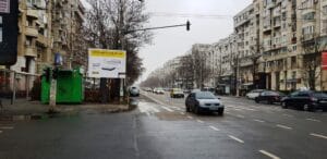 Bulevardul Decebal, cu resturantele La Conac, Zvon, Funky si altele