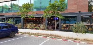 Calea Dorobantilor la ASE, cu Funky Bar, Dorobanti 20 si alte localuri