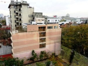 Calea Dorobantilor vazuta de pe terasa hotelului Marshall Garden din Bucuresti