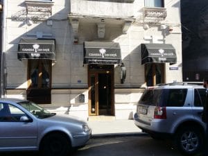 Camera din Fata, cafenea in Piata Amzei din Bucuresti