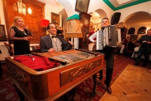 Cavalerii Vinului la Jaristea