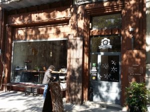 Contego Cafe, cafenea studenteasca la Piata Kogalniceanu in Bucuresti