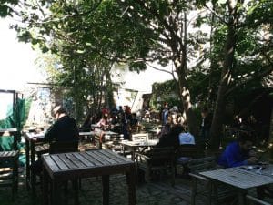 Contego Cafe, cafenea studenteasca la Piata Kogalniceanu in Bucuresti
