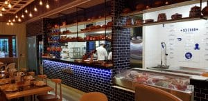 Dancing Lobster, restaurant portughez in complexul Pescariu Sports and Spa