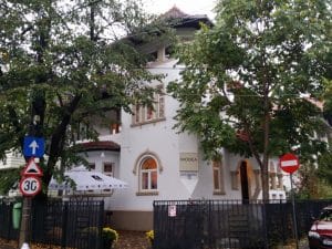 Hooga, restaurant cu bucatarie europeana moderna pe Theodor Iliescu in Bucuresti 48