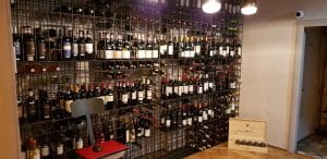 Lovin, winebar cu bistrou la Piata Dorobantilor din Bucuresti