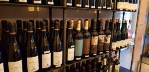 Lovin, winebar cu bistrou la Piata Dorobantilor din Bucuresti