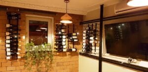 Lovin, winebar cu bistrou la Piata Dorobantilor din Bucuresti