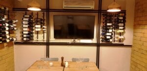 Lovin, winebar cu bistrou la Piata Dorobantilor din Bucuresti