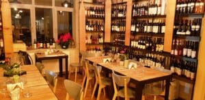 Lovin, winebar cu bistrou la Piata Dorobantilor din Bucuresti