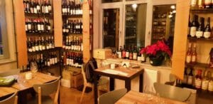 Lovin, winebar cu bistrou la Piata Dorobantilor din Bucuresti