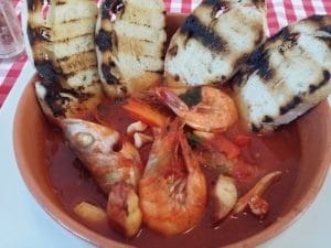 Nonna Mia, restaurant italian traditional la Piata Sfantul Stefan in Bucuresti