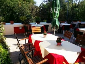 Osteria Romana, restaurant italian pe Schitu Magureanu, la Cismigiu