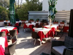Osteria Romana, restaurant italian pe Schitu Magureanu, la Cismigiu