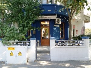 Pe la Piata Domenii, cu Taverna Marelui Paharnic si Barka Saffron
