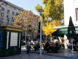 Piata Amzei, cu Ryans, Camera din Fata si alte restaurante si cafenele