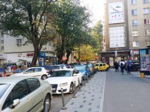 Piata Amzei, cu Ryans, Camera din Fata si alte restaurante si cafenele