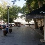 Piata Amzei cu restaurantele The Harbour si Ryans Irish Pub