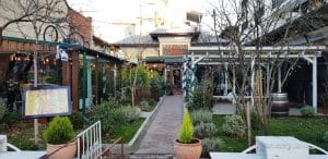 Piata Domenii, cu restaurantele Murad, Sabatini, Fench Bakery si altele