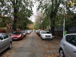 Piata Domenii din Bucuresti, in partea cu restaurantul Barka Saffron