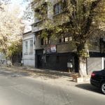 Piata Sfantul Stefan din Bucuresti, cu restaurantul Nonna Mia