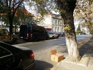 Piata Sfantul Stefan din Bucuresti, cu restaurantul Nonna Mia