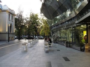 Restaurantele si cafenelele din cladirea de birouri Aviatorilor 8 din Piata Victoriei, Bucuresti