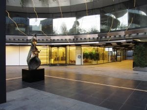 Restaurantele si cafenelele din cladirea de birouri Aviatorilor 8 din Piata Victoriei, Bucuresti