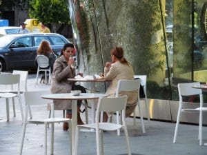 Restaurantele si cafenelele din cladirea de birouri Aviatorilor 8 din Piata Victoriei, Bucuresti
