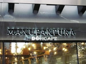 Restaurantele si cafenelele din cladirea de birouri Aviatorilor 8 din Piata Victoriei, Bucuresti