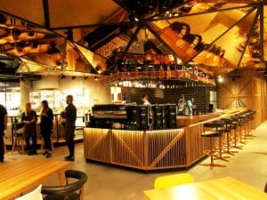 Restaurantele si cafenelele din cladirea de birouri Aviatorilor 8 din Piata Victoriei, Bucuresti