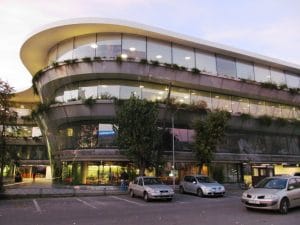 Restaurantele si cafenelele din cladirea de birouri Aviatorilor 8 din Piata Victoriei, Bucuresti