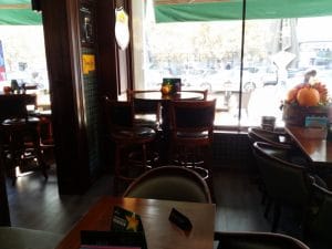 Ryans Irish Pub, restaurant cu specific irlandez in Piata Amzei