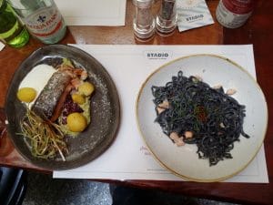 Stadio, restaurant cu atrium in strada Ion Campineanu