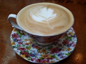 Stadio, restaurant cu atrium in strada Ion Campineanu