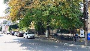 Strada Silvestru, cu Casa Paleologu si restaurantul chinezesc Zen Garden