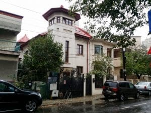 Strada Theodor Iliescu, in jurul restaurantului Hooga din Bucuresti