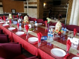 Un pranz in stil arabesc la Damascus Palace, in Bucuresti