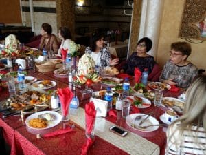 Un pranz in stil arabesc la Damascus Palace, in Bucuresti