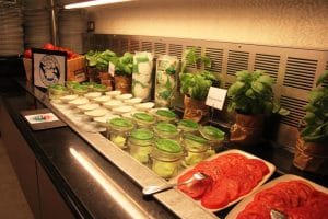 Brunch la Hilton cu vinuri Kvint din Transnistria, food & wine pairing