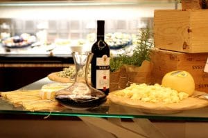 Brunch la Hilton cu vinuri Kvint din Transnistria, food & wine pairing