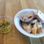CAVA Bistro, bucatarie internationala cu produse controlate la Piata Floreasca