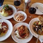CAVA Bistro, bucatarie internationala cu produse controlate la Piata Floreasca