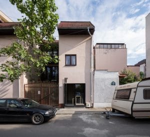 Cafeneaua Two Minutes din Piata Floreasca