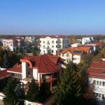Cartierul Pipera vazut de pe terasa restaurantului Elfi Sky Bar