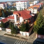 Cartierul Pipera vazut de pe terasa restaurantului Elfi Sky Bar