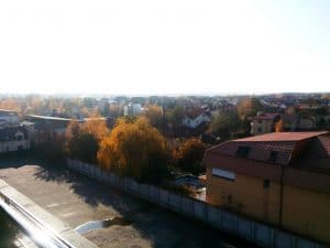 Cartierul Pipera vazut de pe terasa restaurantului Elfi Sky Bar