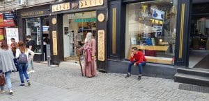 Centrul Vechi al Bucurestiului, in jurul strazii Smardan, cu restaurantul Nomad